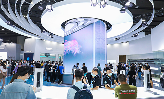 建博会首日I今年会3D全息科技展馆惊艳亮相，智简生活，即刻体验！